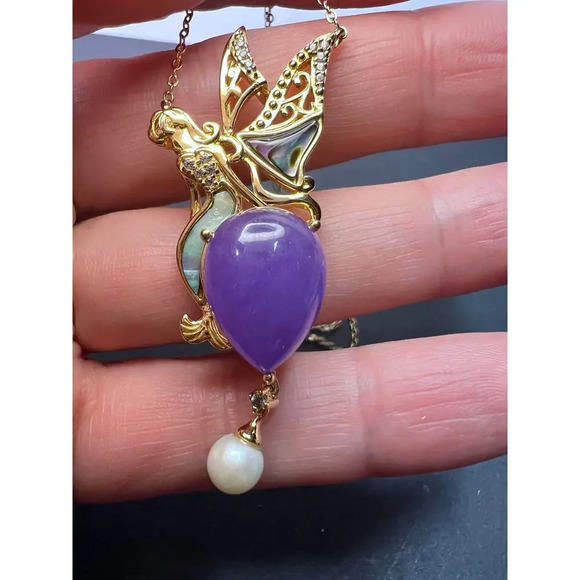 Fairy mermaid jadeite abalone and pearl pendant and chain in gold over sterling - Picture 2 of 11